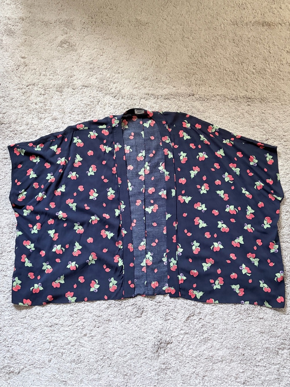 Strawberry-print Kimono